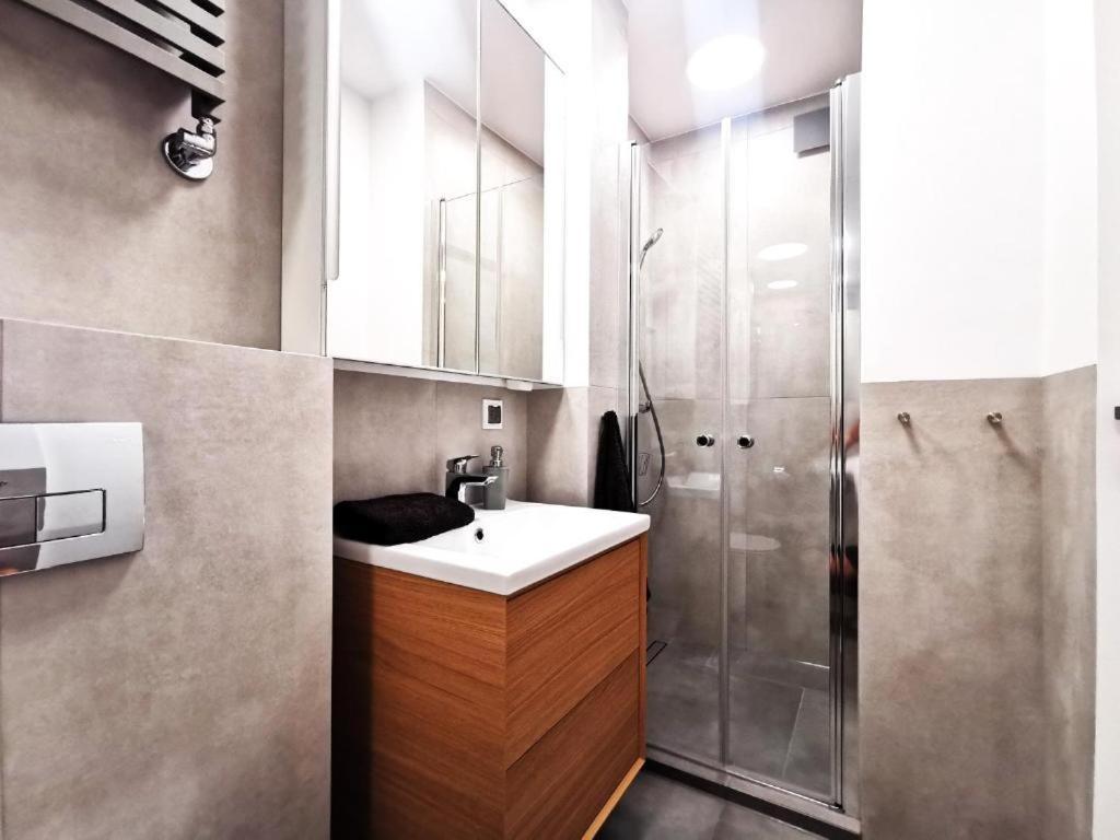 Wroc'Love Haukego Bosaka Check-In 24H Wrocław Exteriör bild